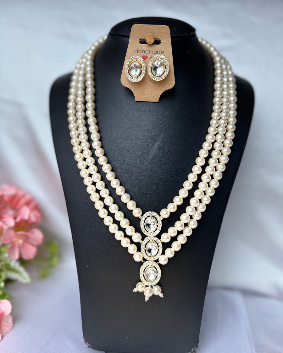 Pearl and AD Kundans Necklace with Earrings